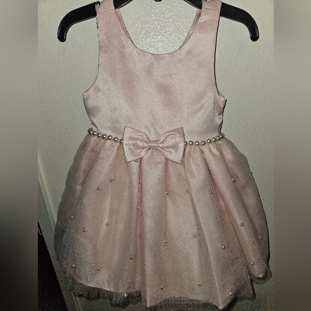 Cute light pink dress for toddler girl